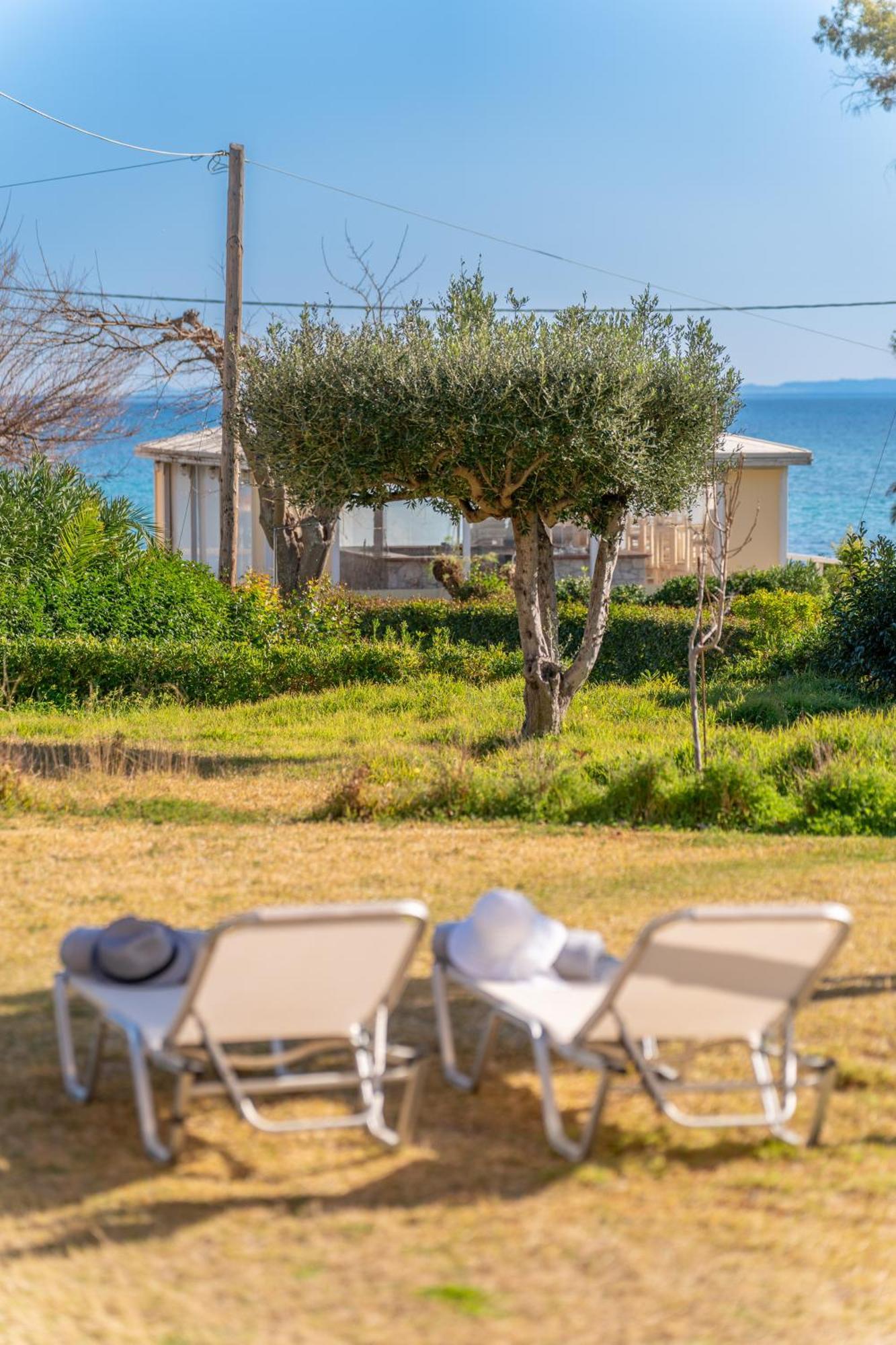 Southbank Seafront Apartments 케텔리오스 외부 사진