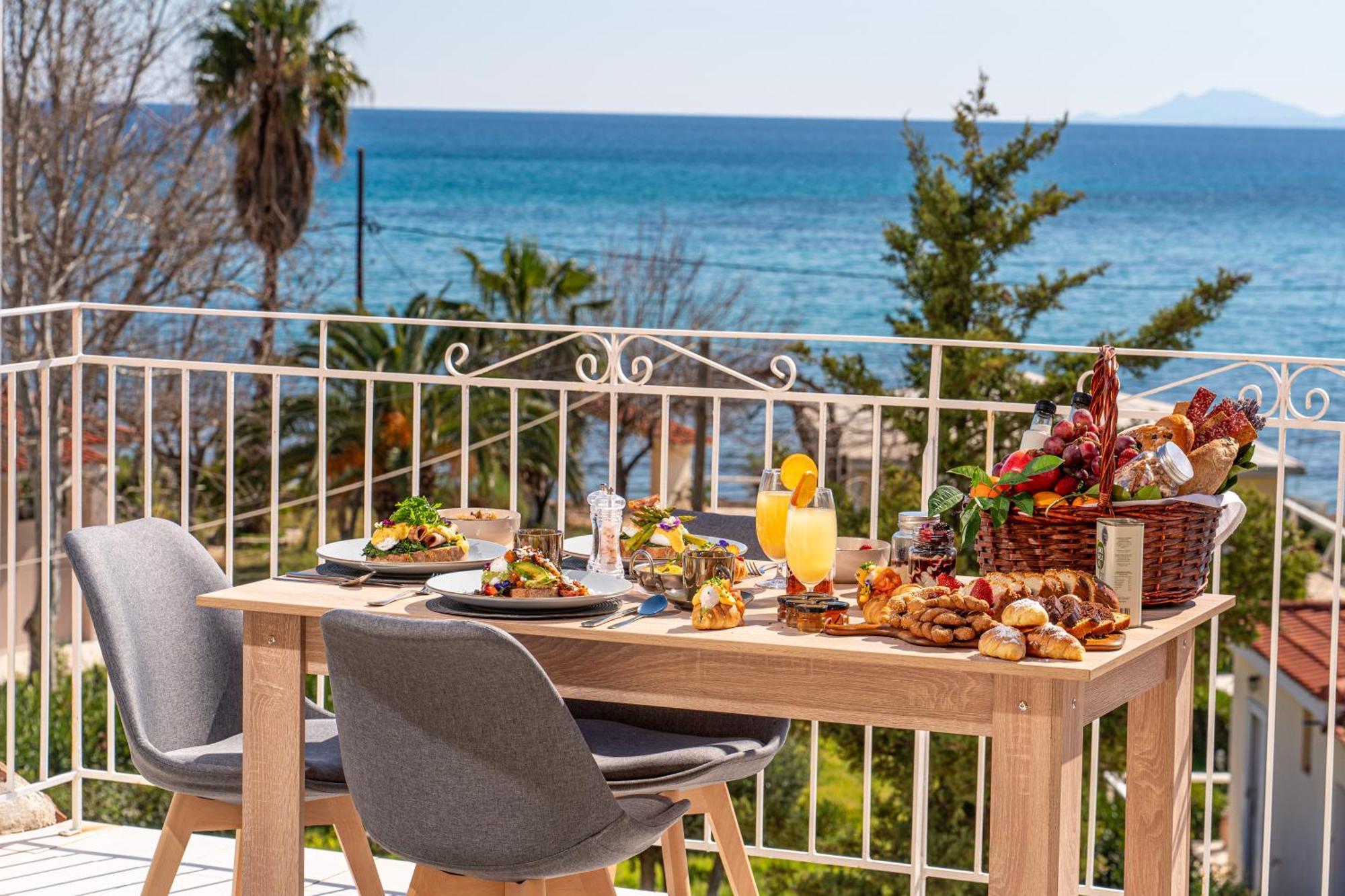 Southbank Seafront Apartments 케텔리오스 외부 사진